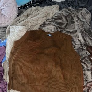 Cece brown sweater brown vest